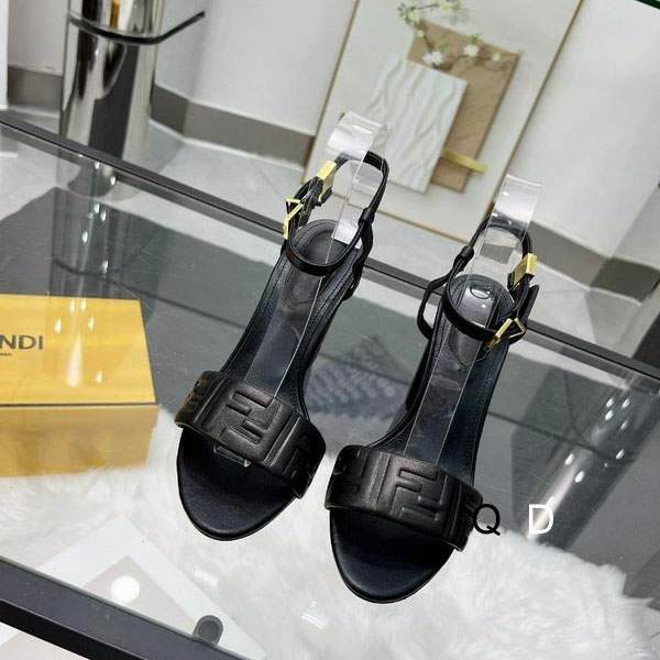 Picture of Fendi Shoes _SKUFendisz35-4010CMGDT04025065